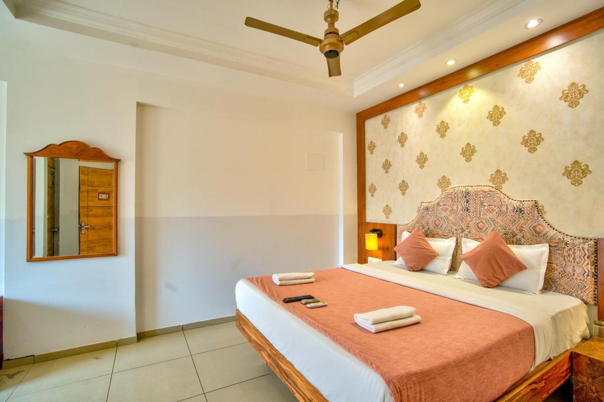 Hotel Sea Sapphire ,Калангуте Екстериор снимка