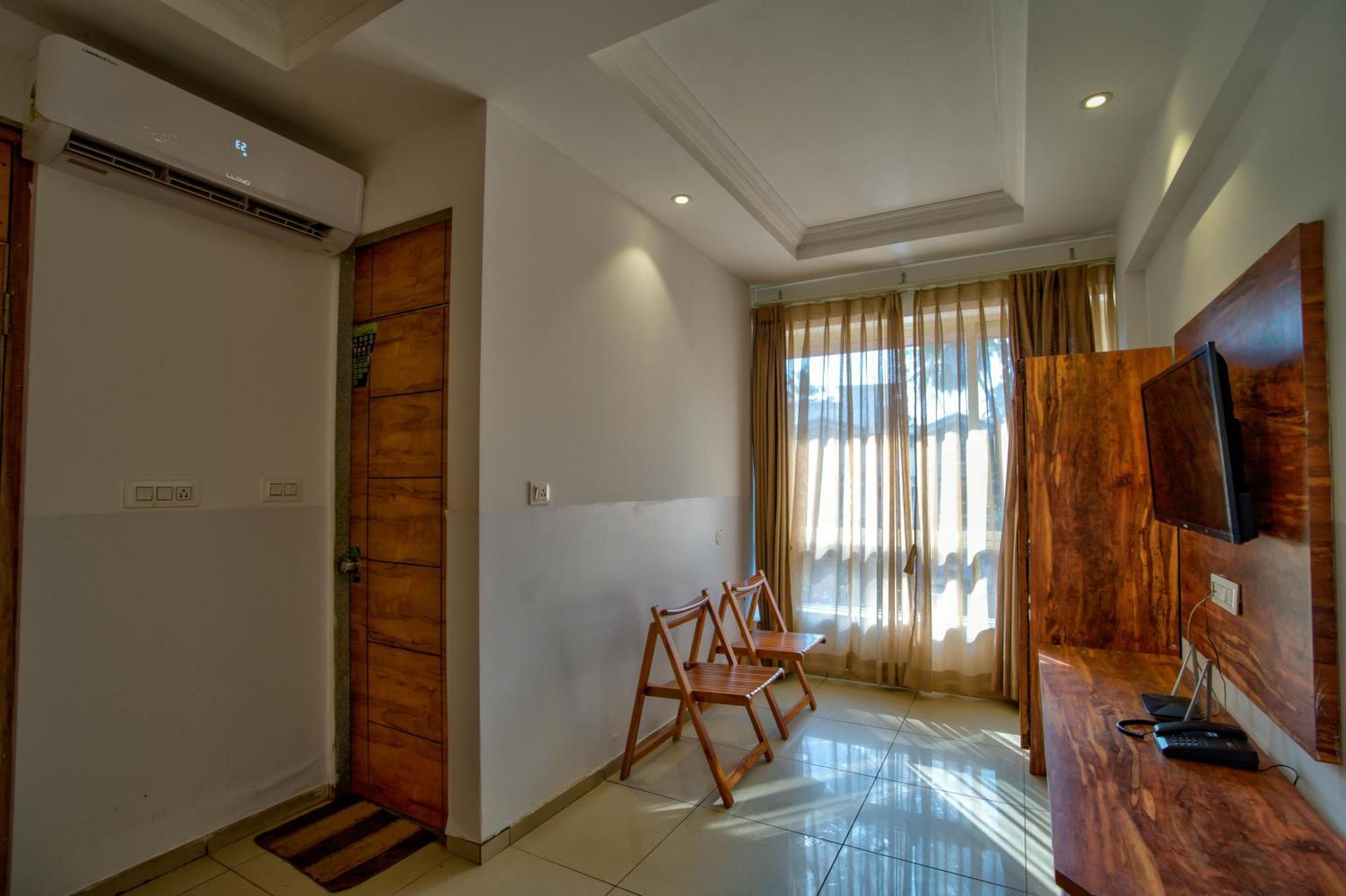 Hotel Sea Sapphire ,Калангуте Екстериор снимка