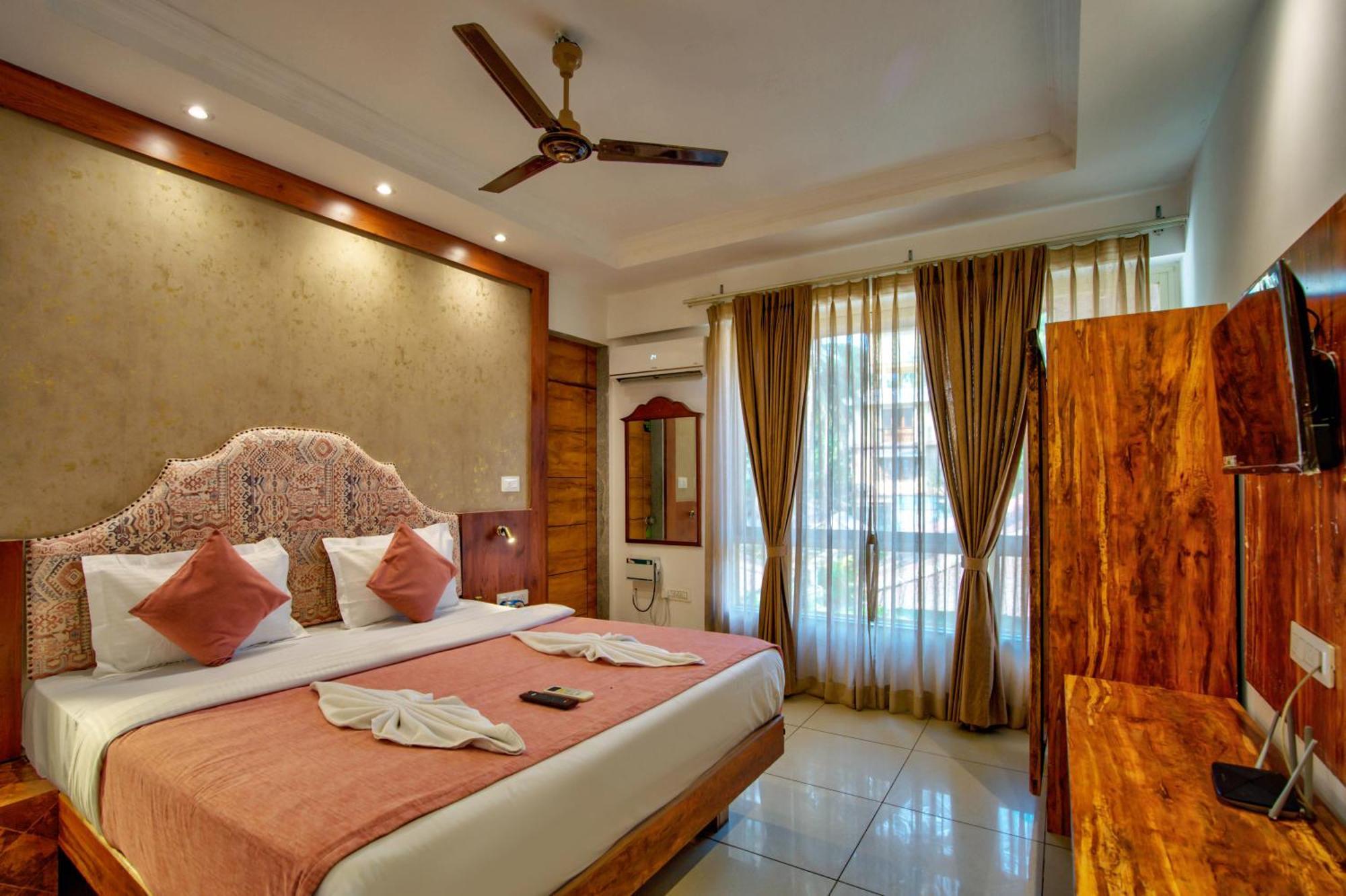 Hotel Sea Sapphire ,Калангуте Екстериор снимка